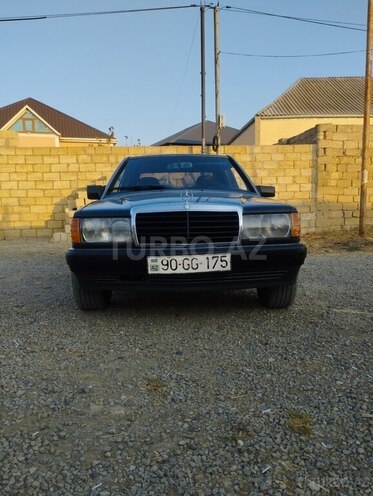 Mercedes 190 1991, 221,615 km - 2.0 л - Sumqayıt