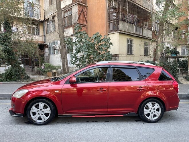 Kia  2007, 300,000 km - 1.6 l - Bakı
