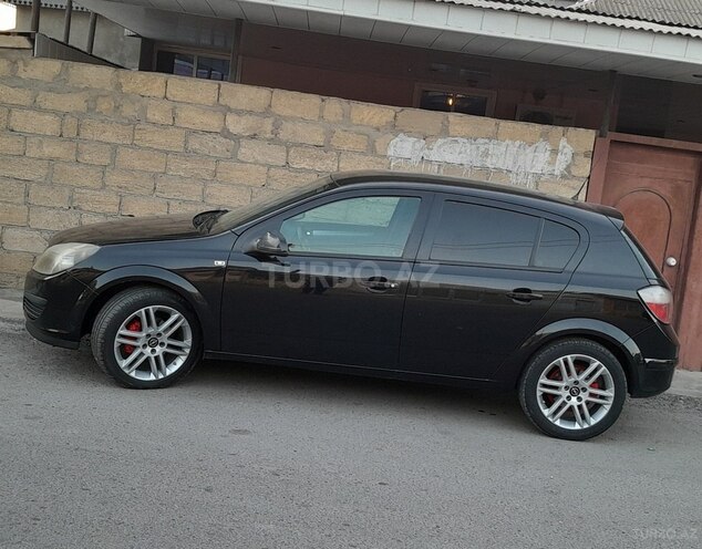 Opel Astra 2006, 289,000 km - 1.3 l - Saatlı