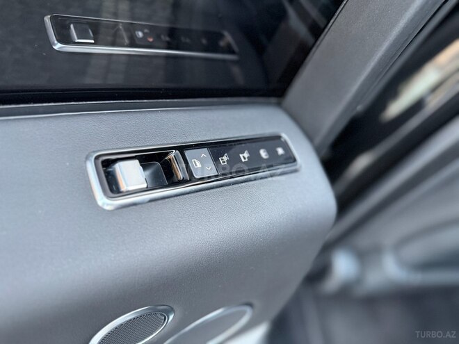 Land Rover Range Rover 2019, 84,000 km - 3.0 л - Bakı