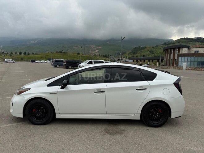 Toyota Prius 2015, 222,089 km - 1.8 l - Bakı