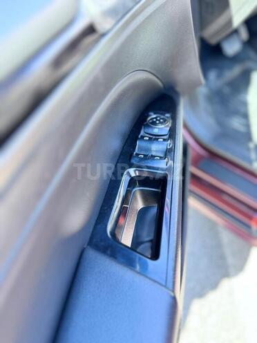 Ford Fusion (North America) 2015, 200,000 km - 1.6 l - Sumqayıt