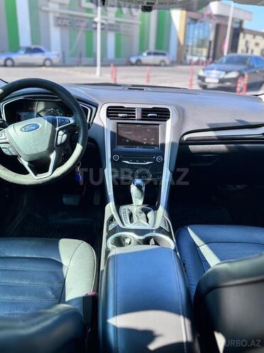 Ford Fusion (North America) 2015, 200,000 km - 1.6 l - Sumqayıt