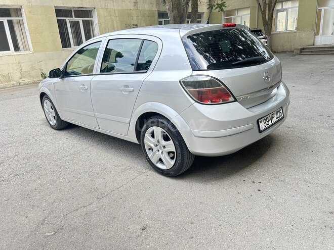 Opel Astra 2007, 232,000 km - 1.4 l - Bakı
