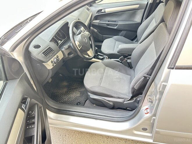 Opel Astra 2007, 232,000 km - 1.4 l - Bakı