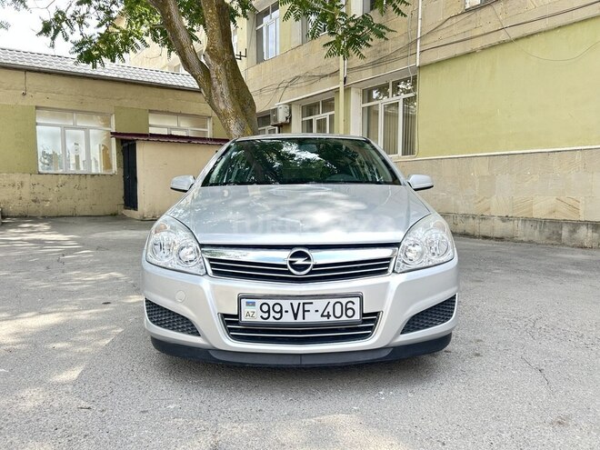 Opel Astra 2007, 232,000 km - 1.4 l - Bakı