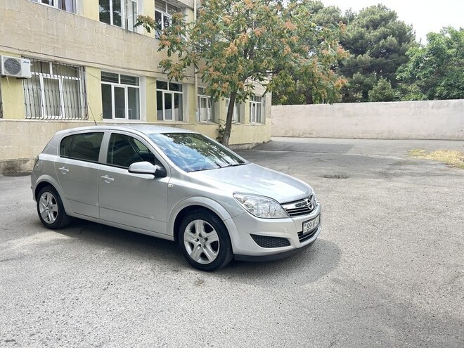 Opel Astra 2007, 232,000 km - 1.4 l - Bakı