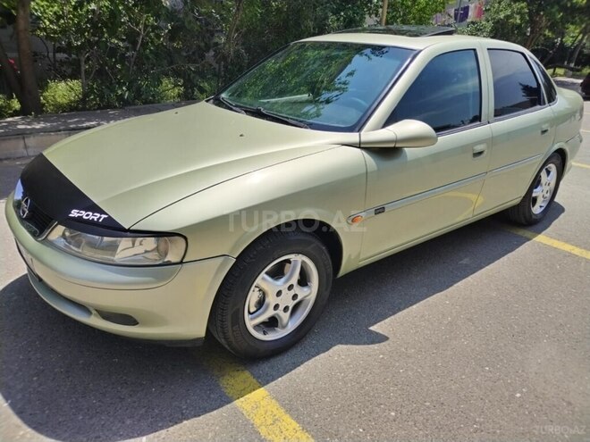 Opel Vectra 1998, 298,000 km - 2.0 л - Sumqayıt