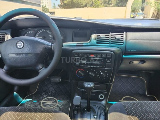 Opel Vectra 1998, 298,000 km - 2.0 л - Sumqayıt