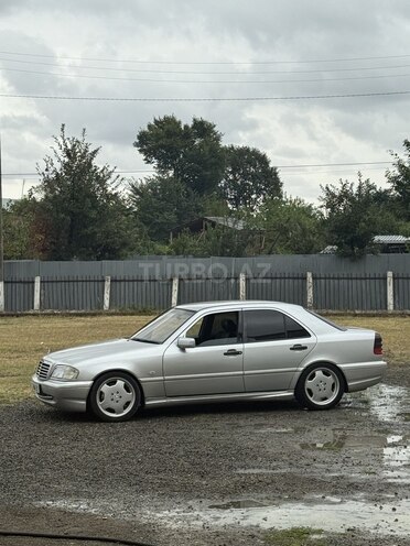 Mercedes C 240 2000, 260,000 km - 2.4 l - Masallı