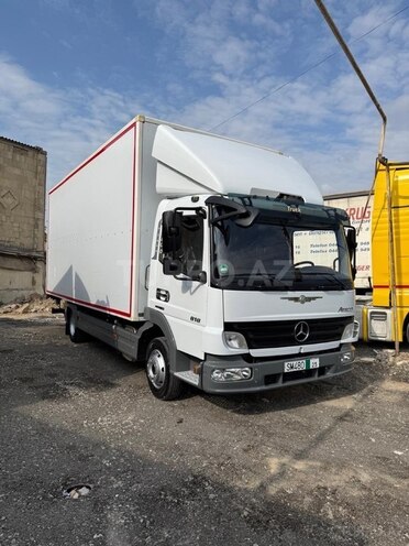 Mercedes Atego 818 2010, 263,622 km - 4.3 l - Bakı