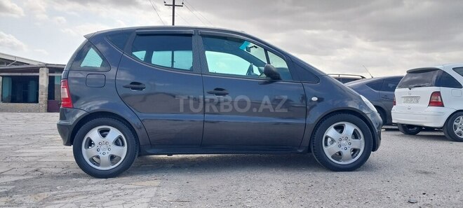 Mercedes A 160 2001, 215,000 km - 1.6 l - Bakı