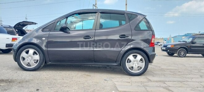 Mercedes A 160 2001, 215,000 km - 1.6 l - Bakı