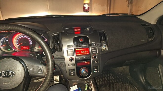 Kia Cerato 2012, 211,600 km - 2.0 л - Bakı
