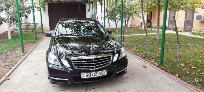 Mercedes E 200 2011, 242,000 km - 1.8 l - Bakı