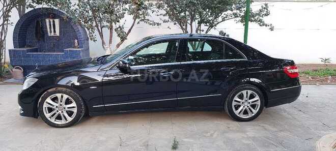 Mercedes E 200 2011, 242,000 km - 1.8 l - Bakı