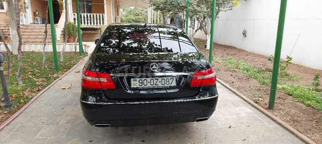 Mercedes E 200 2011, 242,000 km - 1.8 l - Bakı
