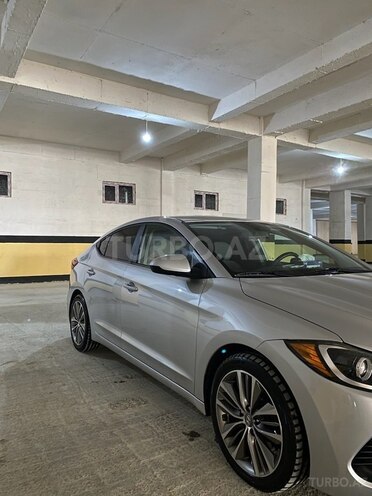 Hyundai Elantra 2015, 238,950 km - 2.0 л - Bakı