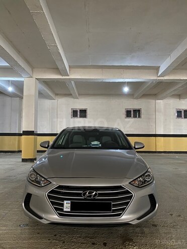Hyundai Elantra 2015, 238,950 km - 2.0 л - Bakı