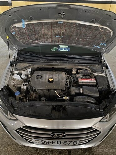 Hyundai Elantra 2015, 238,950 km - 2.0 л - Bakı