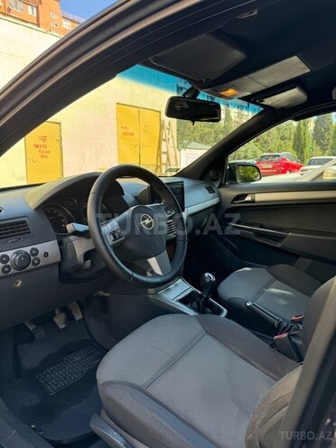 Opel Astra 2006, 410,000 km - 1.4 л - Bakı