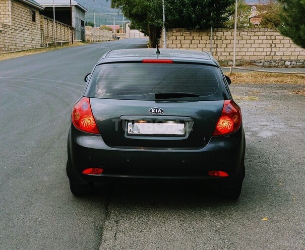 Kia Ceed 2008, 257,000 km - 2.0 л - Oğuz