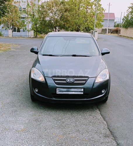 Kia Ceed 2008, 257,000 km - 2.0 л - Oğuz