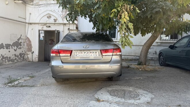 Hyundai Sonata 2009, 194,000 km - 2.4 l - Bakı
