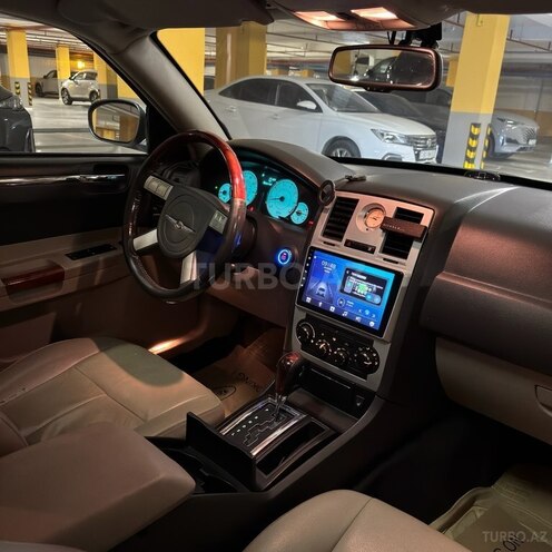 Chrysler 300C 2005, 337,000 km - 3.5 l - Bakı