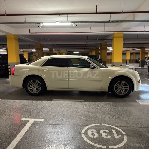 Chrysler 300C 2005, 337,000 km - 3.5 l - Bakı