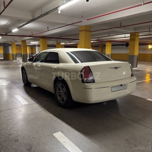 Chrysler 300C 2005, 337,000 km - 3.5 l - Bakı