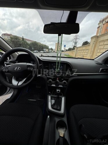Hyundai Elantra 2019, 127,138 km - 2.0 л - Bakı