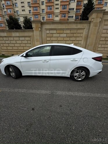 Hyundai Elantra 2019, 127,138 km - 2.0 л - Bakı