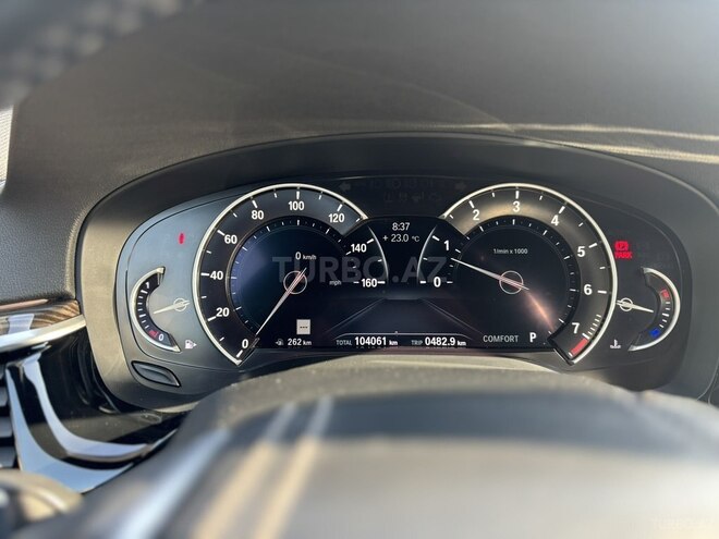 BMW 530-6