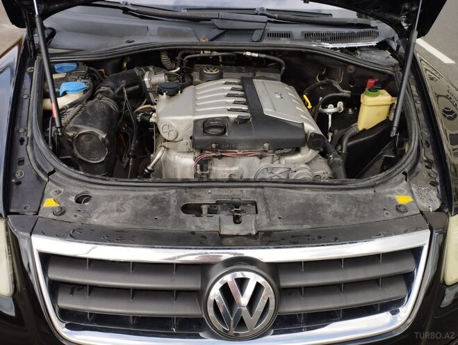 Volkswagen Touareg 2005, 210,850 km - 3.2 l - Gəncə