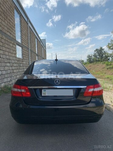 Mercedes E 220 2010, 180,000 km - 2.1 l - Xaçmaz