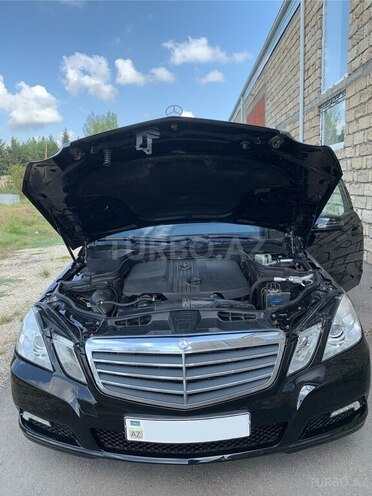 Mercedes E 220 2010, 180,000 km - 2.1 l - Xaçmaz