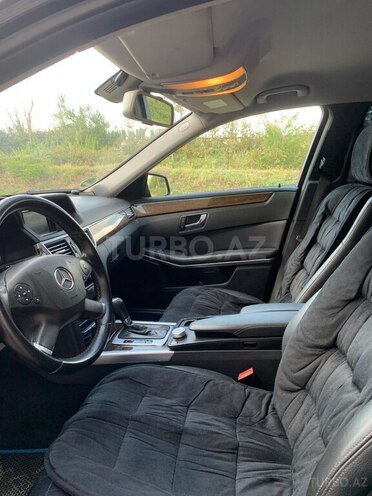 Mercedes E 220 2010, 180,000 km - 2.1 l - Xaçmaz