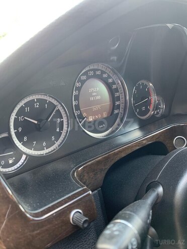 Mercedes E 220 2010, 180,000 km - 2.1 l - Xaçmaz