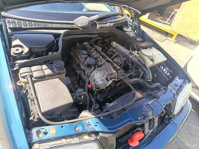 Mercedes C 220 2000, 400,000 km - 2.2 l - Bakı