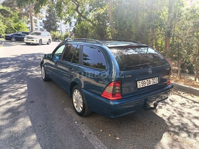 Mercedes C 220 2000, 400,000 km - 2.2 l - Bakı