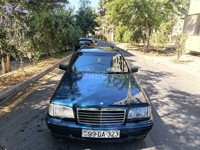 Mercedes C 220 2000, 400,000 km - 2.2 l - Bakı