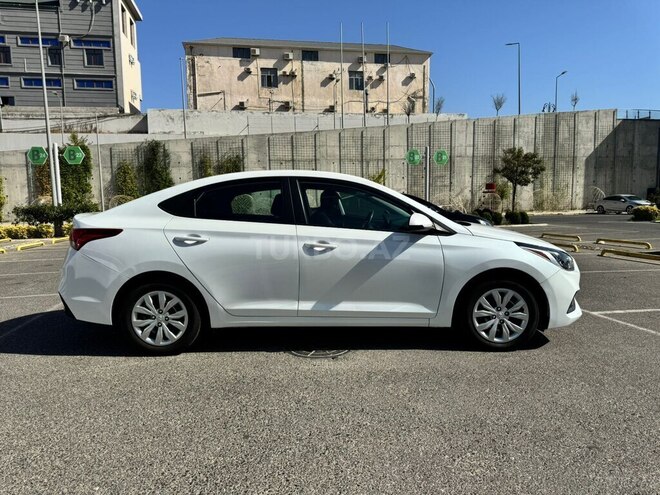 Hyundai Accent 2022, 77,000 km - 1.6 l - Babək