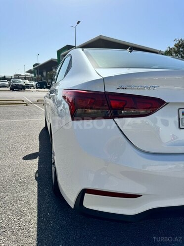 Hyundai Accent 2022, 77,000 km - 1.6 l - Babək