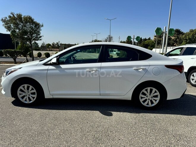 Hyundai Accent 2022, 77,000 km - 1.6 l - Babək