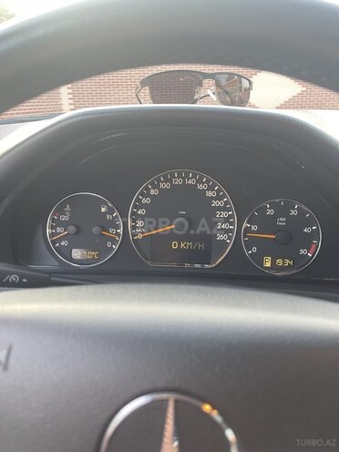 Mercedes E 320 2001, 297,000 km - 3.2 l - Xaçmaz