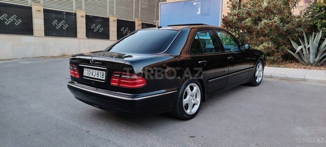 Mercedes E 240 2000, 353,000 km - 2.4 l - Bakı