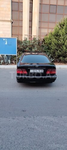 Mercedes E 240 2000, 353,000 km - 2.4 l - Bakı