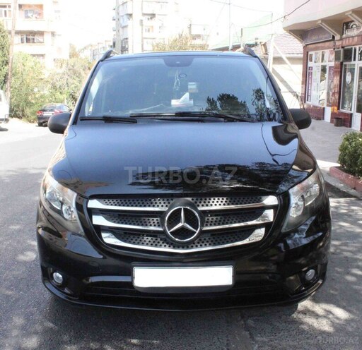 Mercedes  2018, 300,000 km - 1.9 l - Bakı