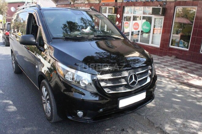 Mercedes  2018, 300,000 km - 1.9 l - Bakı